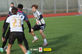 <a href="https://st.getinfootball.com/albums/1091092/6728ddab52a36_1920.jpg" target="_blank">Завантажити оригінал</a>