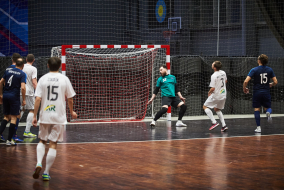 <a href="https://st.getinfootball.com/albums/1091666/674df937e86eb_1920.jpg" target="_blank">Завантажити оригінал</a>