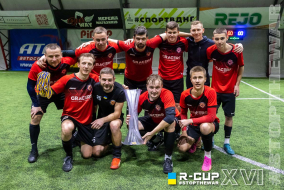<a href="https://st.getinfootball.com/albums/1091668/674f0041bdffb_1920.jpg" target="_blank">Завантажити оригінал</a>