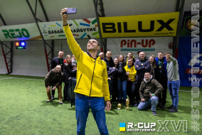 <a href="https://st.getinfootball.com/albums/1091668/674f010187abd_1920.jpg" target="_blank">Завантажити оригінал</a>