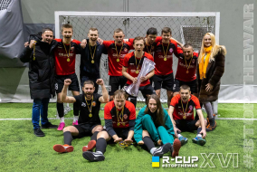 <a href="https://st.getinfootball.com/albums/1091668/674f010eb01ba_1920.jpg" target="_blank">Завантажити оригінал</a>