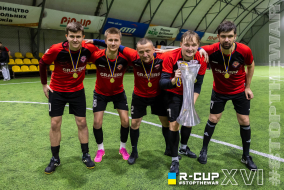 <a href="https://st.getinfootball.com/albums/1091668/674f0144be6c5_1920.jpg" target="_blank">Завантажити оригінал</a>