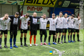 <a href="https://st.getinfootball.com/albums/1091670/674f0bda49624_1920.jpg" target="_blank">Завантажити оригінал</a>