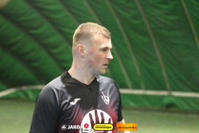 b1 (be first)	 12 : 1	Столиця	Royal Winter League , Seria D