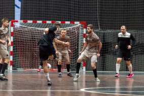 <a href="https://st.getinfootball.com/albums/1091939/676970150d123_1920.jpg" target="_blank">Завантажити оригінал</a>
