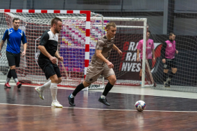 <a href="https://st.getinfootball.com/albums/1091939/676970481759f_1920.jpg" target="_blank">Завантажити оригінал</a>