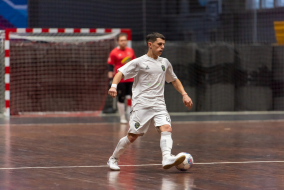 <a href="https://st.getinfootball.com/albums/1092061/67725e419d2ec_1920.jpg" target="_blank">Завантажити оригінал</a>