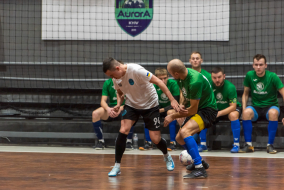 <a href="https://st.getinfootball.com/albums/1092067/6772632112a47_1920.jpg" target="_blank">Завантажити оригінал</a>