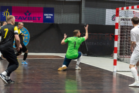 <a href="https://st.getinfootball.com/albums/1092068/677263a766c6c_1920.jpg" target="_blank">Завантажити оригінал</a>