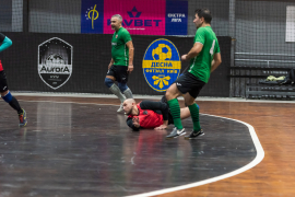 <a href="https://st.getinfootball.com/albums/1092069/677264a1c40b6_1920.jpg" target="_blank">Завантажити оригінал</a>
