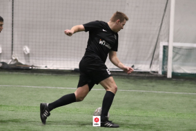 KOLEJKA 1 Broke Boys	5 : 2 	Asia United