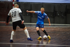 <a href="https://st.getinfootball.com/albums/1092328/678cfce277d79_1920.jpg" target="_blank">Завантажити оригінал</a>
