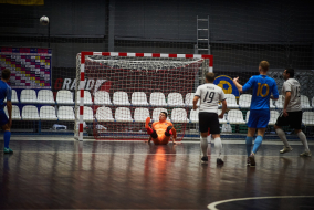 <a href="https://st.getinfootball.com/albums/1092328/678cfd1ea71a7_1920.jpg" target="_blank">Завантажити оригінал</a>