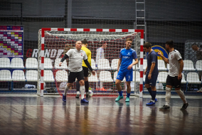 <a href="https://st.getinfootball.com/albums/1092328/678cfde3df851_1920.jpg" target="_blank">Завантажити оригінал</a>
