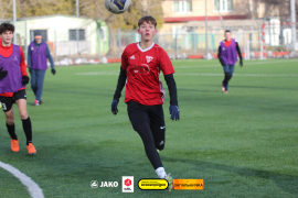 <a href="https://st.getinfootball.com/albums/1092402/678f87256836c_1920.jpg" target="_blank">Завантажити оригінал</a>