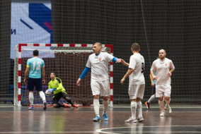 <a href="https://st.getinfootball.com/albums/1092427/678fa76877522_1920.jpg" target="_blank">Завантажити оригінал</a>