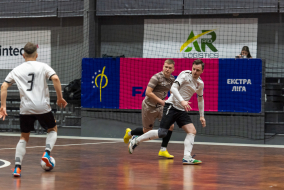 <a href="https://st.getinfootball.com/albums/1092491/6797572c5bee1_1920.jpg" target="_blank">Завантажити оригінал</a>