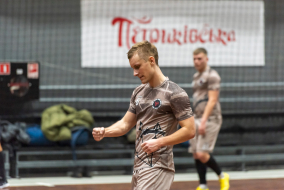 <a href="https://st.getinfootball.com/albums/1092491/679757644b2b2_1920.jpg" target="_blank">Завантажити оригінал</a>