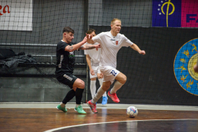 <a href="https://st.getinfootball.com/albums/1092494/6797593d2c3e9_1920.jpg" target="_blank">Завантажити оригінал</a>