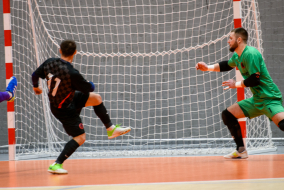 <a href="https://st.getinfootball.com/albums/1092872/67ab3e5abd3bf_1920.jpg" target="_blank">Завантажити оригінал</a>