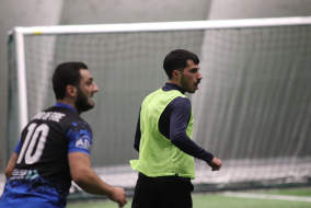 <a href="https://st.getinfootball.com/albums/1092957/67af1b0b048ec_1920.jpg" target="_blank">Download original</a>