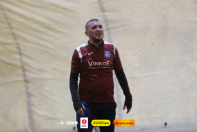 <a href="https://st.getinfootball.com/albums/1092982/67b22551cdb55_1920.jpg" target="_blank">Завантажити оригінал</a>