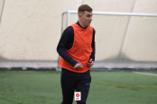 <a href="https://st.getinfootball.com/albums/1093019/67b4ea7171f06_1920.jpg" target="_blank">Download original</a>
