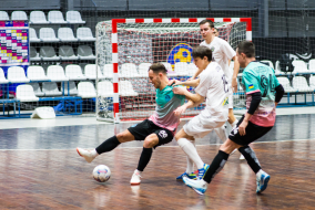 <a href="https://st.getinfootball.com/albums/1093072/67bb7a5adaa7e_1920.jpg" target="_blank">Завантажити оригінал</a>