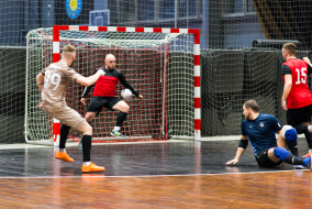 <a href="https://st.getinfootball.com/albums/1093076/67bb7d1b50c7a_1920.jpg" target="_blank">Завантажити оригінал</a>