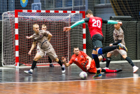 <a href="https://st.getinfootball.com/albums/1093076/67bb7d5769d90_1920.jpg" target="_blank">Завантажити оригінал</a>