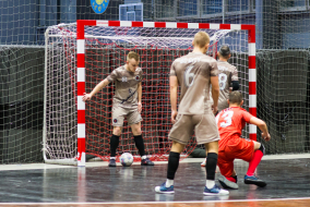 <a href="https://st.getinfootball.com/albums/1093076/67bb7d5b9e6d2_1920.jpg" target="_blank">Завантажити оригінал</a>