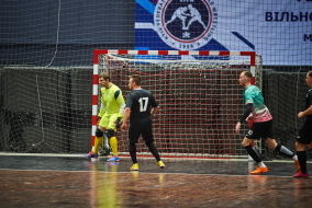 <a href="https://st.getinfootball.com/albums/1093294/67cb19a3af2bf_1920.jpg" target="_blank">Завантажити оригінал</a>