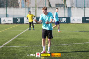 <a href="https://st.getinfootball.com/albums/1093329/67cedc751655f_1920.jpg" target="_blank">Завантажити оригінал</a>