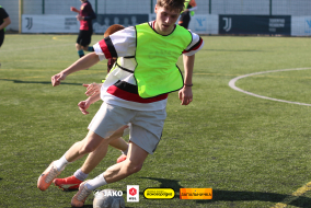<a href="https://st.getinfootball.com/albums/1093330/67cedd2e75654_1920.jpg" target="_blank">Завантажити оригінал</a>