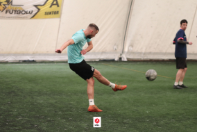 <a href="https://st.getinfootball.com/albums/1093388/67d0d9fd76912_1920.jpg" target="_blank">Download original</a>