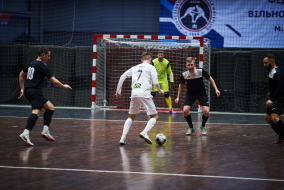 <a href="https://st.getinfootball.com/albums/1093465/67d61f415b4b9_1920.jpg" target="_blank">Завантажити оригінал</a>