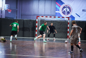 <a href="https://st.getinfootball.com/albums/1093772/67e8413c0a8ee_1920.jpg" target="_blank">Завантажити оригінал</a>