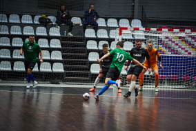 <a href="https://st.getinfootball.com/albums/1093775/67e99e195d379_1920.jpg" target="_blank">Завантажити оригінал</a>