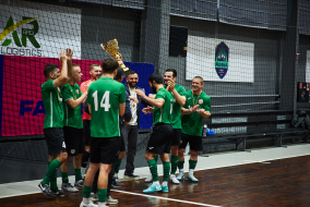 <a href="https://st.getinfootball.com/albums/1093782/67e9bada6fed5_1920.jpg" target="_blank">Завантажити оригінал</a>