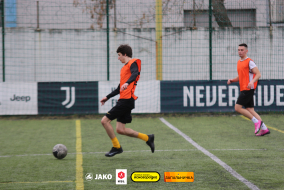 <a href="https://st.getinfootball.com/albums/1093806/67eaf78a60005_1920.jpg" target="_blank">Завантажити оригінал</a>