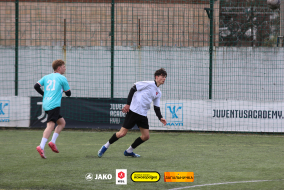 <a href="https://st.getinfootball.com/albums/1093808/67eaf9825a9d3_1920.jpg" target="_blank">Завантажити оригінал</a>