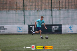 <a href="https://st.getinfootball.com/albums/1093808/67eafa8538795_1920.jpg" target="_blank">Завантажити оригінал</a>