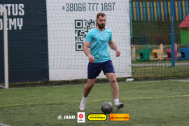 <a href="https://st.getinfootball.com/albums/1093808/67eafa9d20871_1920.jpg" target="_blank">Завантажити оригінал</a>