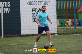 <a href="https://st.getinfootball.com/albums/1093808/67eafa9d20871_1920.jpg" target="_blank">Завантажити оригінал</a>
