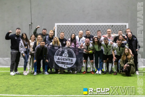 <a href="https://st.getinfootball.com/albums/1093851/67ec29f838fb5_1920.jpg" target="_blank">Завантажити оригінал</a>