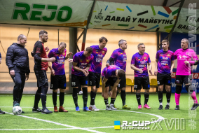 <a href="https://st.getinfootball.com/albums/1093862/67ec2d0236cb7_1920.jpg" target="_blank">Завантажити оригінал</a>