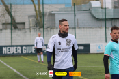 <a href="https://st.getinfootball.com/albums/1093936/67f403098c514_1920.jpg" target="_blank">Завантажити оригінал</a>