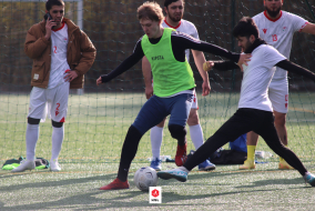 <a href="https://st.getinfootball.com/albums/1093956/67f5a22c92087_1920.jpg" target="_blank">Download original</a>