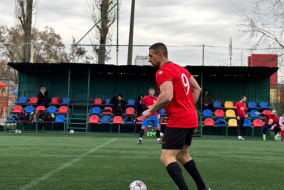 <a href="https://st.getinfootball.com/albums/1094011/67faaedf369ae_1920.jpeg" target="_blank">Завантажити оригінал</a>