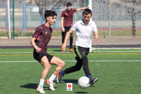 <a href="https://st.getinfootball.com/albums/1094110/67ff9231d09d0_1920.jpg" target="_blank">Download original</a>